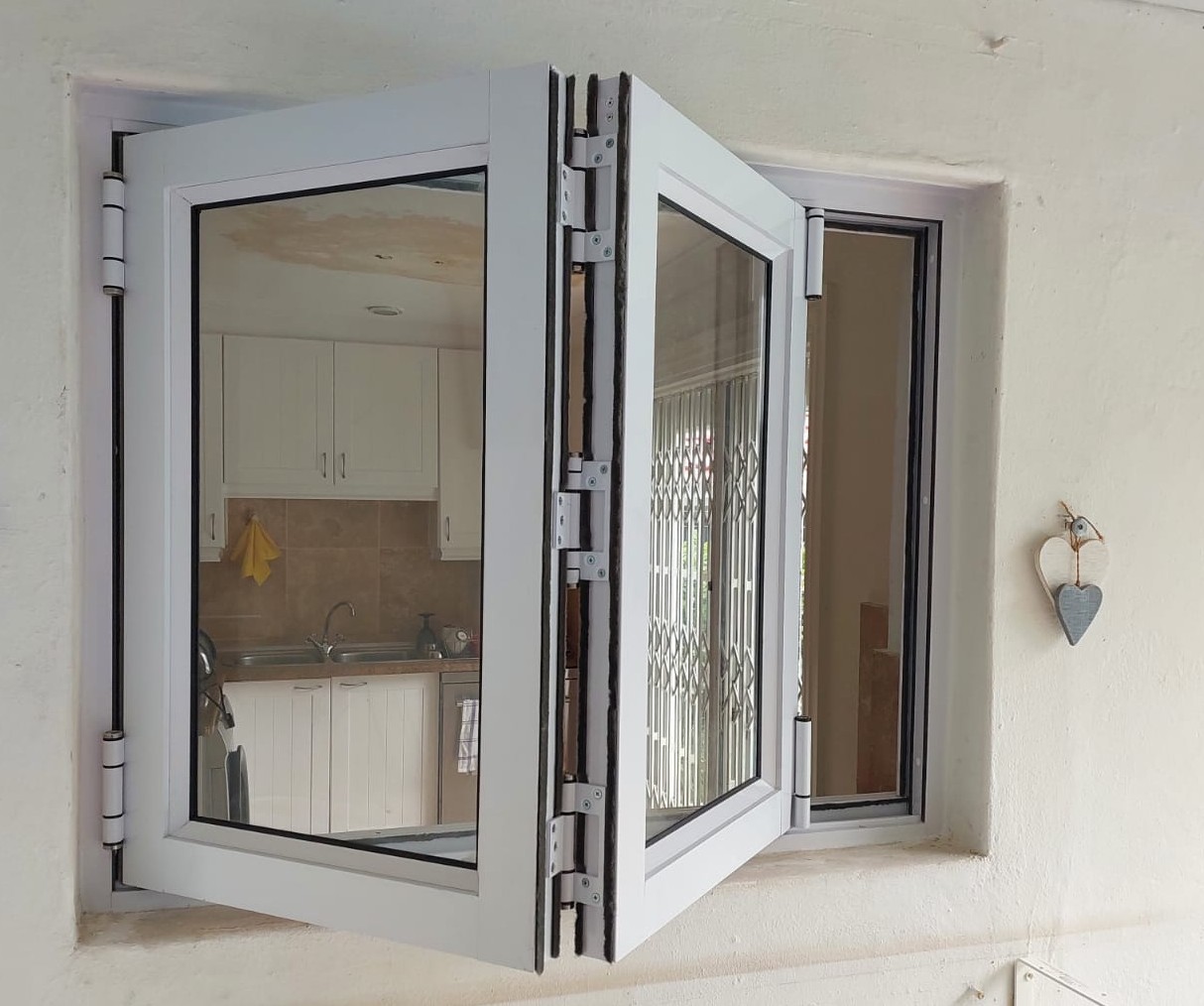 product folding window